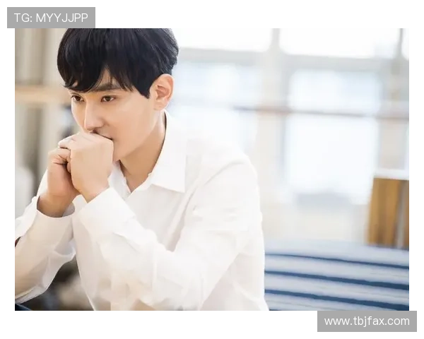 安七炫:从音乐巨匠到大银幕的深情凝视 安七炫:从音乐巨匠到大银幕的深情凝视